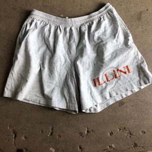 Vintage Illinois fighting Illini shorts size XL